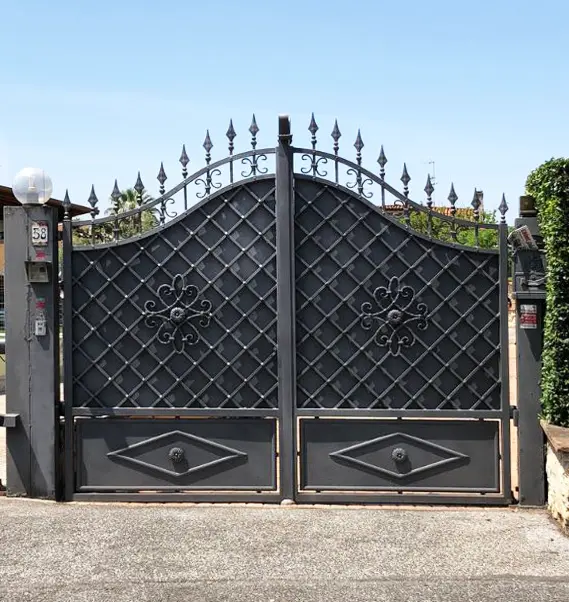cancelli in ferro Massimi Infissi a Monterotondo, Roma